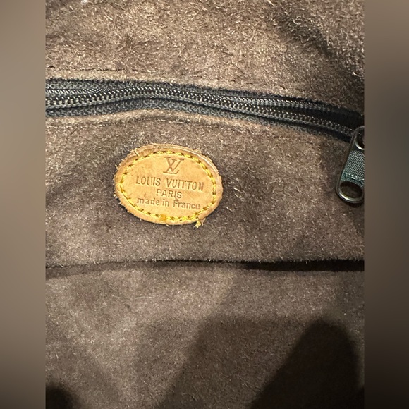 Vintage speedy 30 Louis Vuitton bag FLASH SALe. Today!!! Never priced this low. - Picture 6 of 10